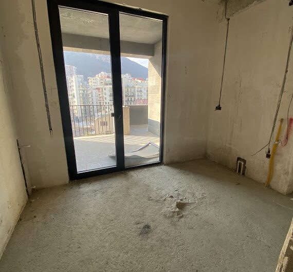 Продажа 4-х комнатной квартиры в Тбилиси