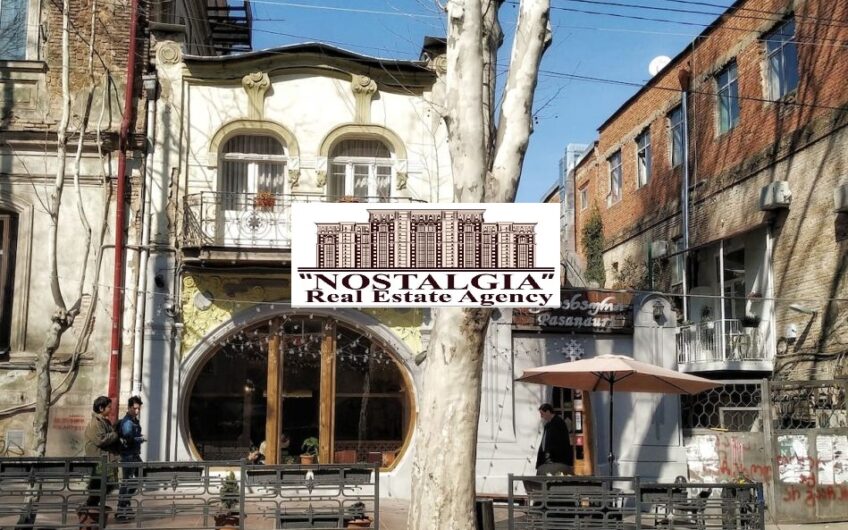 Продажа квартиры-студии на ул. Леонидзе — одной из самых известных улиц туристического центра Тбилиси