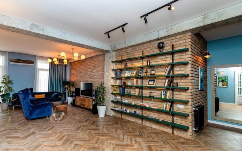 Продажа стильной 3-х комнатной квартиры со свежим ремонтом и мебелью в Ортачала