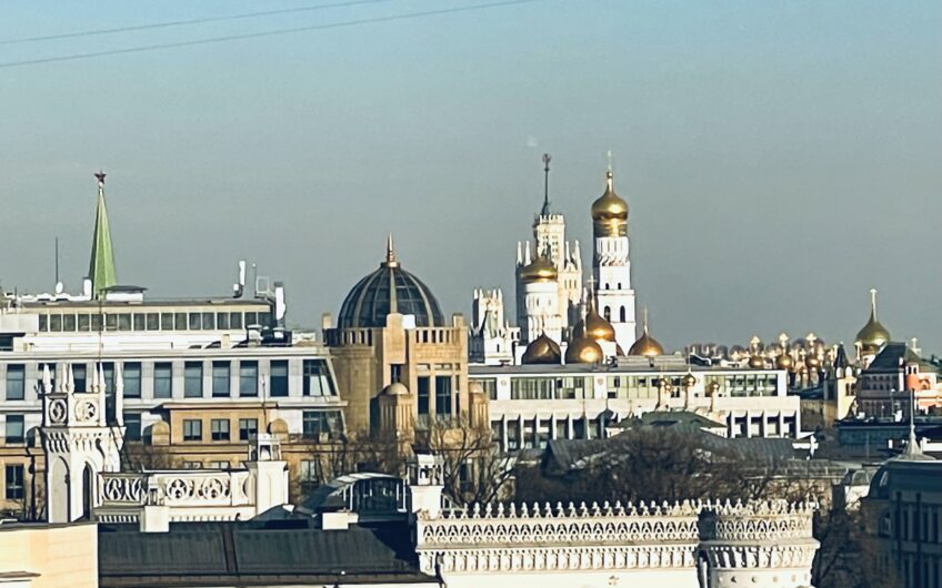 Пентхаус с видом на Кремль